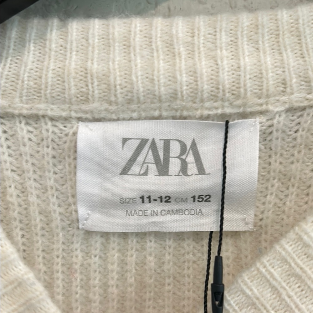 Zara Cream Crew Neck Knit Sweater - Picture 2 of 5